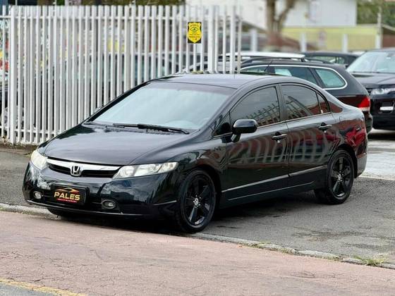 HONDA CIVIC 1.8 LXS 16V FLEX 4P MANUAL HONDA CIVIC 1.8 LXS 16V FLEX 4P MANUAL